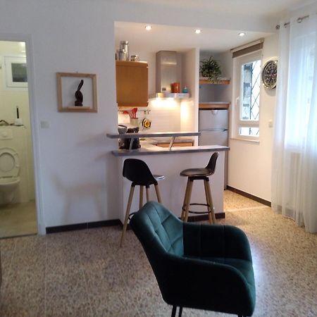 Les Lauriers Appartement Roquebilliere Buitenkant foto