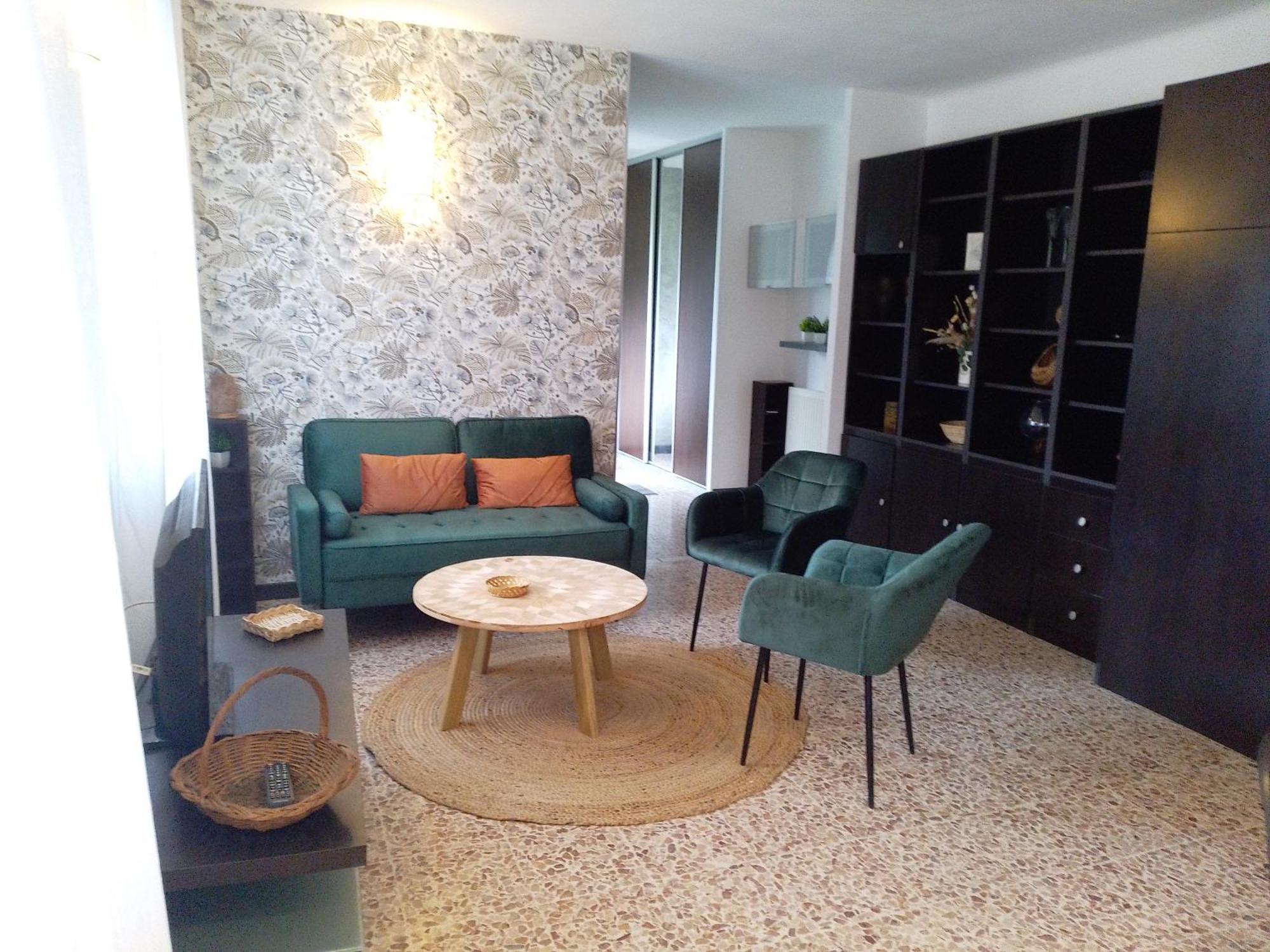 Les Lauriers Appartement Roquebilliere Buitenkant foto